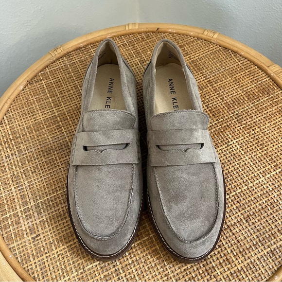 Anne Klein Everly Penny Loafer Taupe Suede 9.5 - Picture 1 of 5